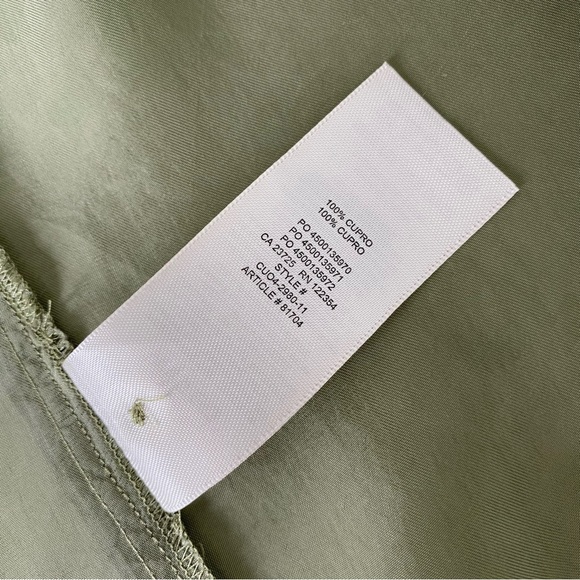 Aritzia Wilfred Aries Button-Up Short-Sleeve Bowler Blouse - Picture 9 of 10